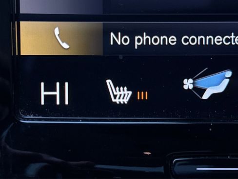 Used 2020 Volvo XC90 T6 Inscription w/ Protection Package Premier image 30