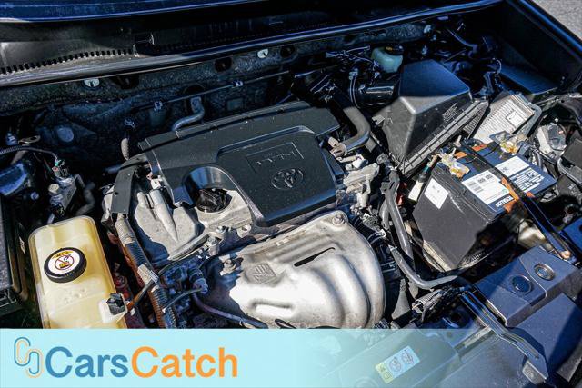 Used 2018 Toyota RAV4 Limited FWD image 40