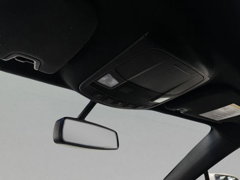 Used 2017 Lincoln MKX Premiere image 27