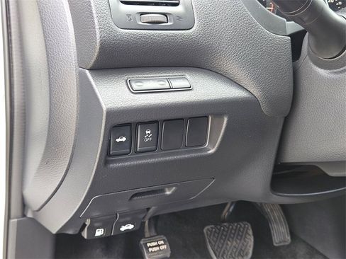 Used 2018 Nissan Altima 2.5 SV image 21