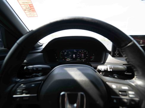 Used 2024 Honda Accord Sport image 15