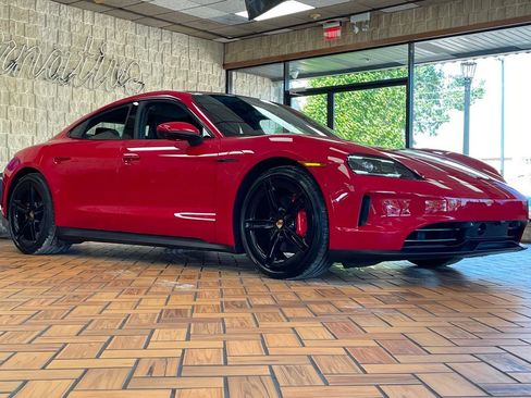 Used 2025 Porsche Taycan 4S AWD/4WD image 8
