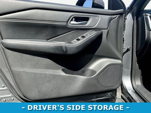 Used 2026 Nissan Rogue SL FWD image 20