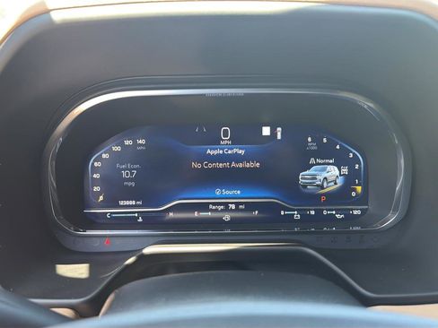 Used 2022 Chevrolet Tahoe Premier image 17