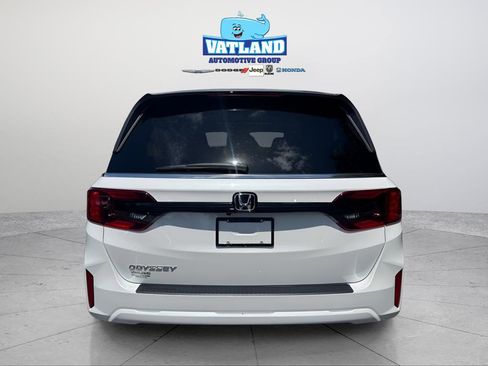 New 2026 Honda Odyssey EX-L image 4