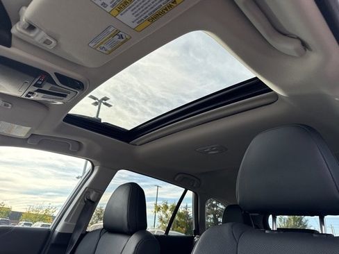 Used 2024 Subaru Outback Limited image 37