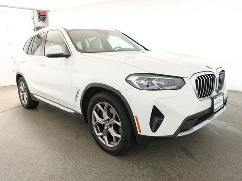 Used 2022 BMW X3 xDrive30i image 3