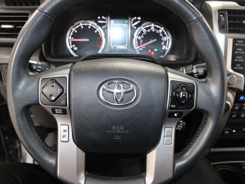 Used 2022 Toyota 4Runner Limited image 37