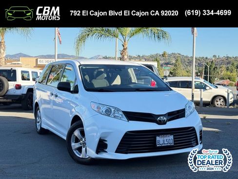 Used 2019 Toyota Sienna L image 1