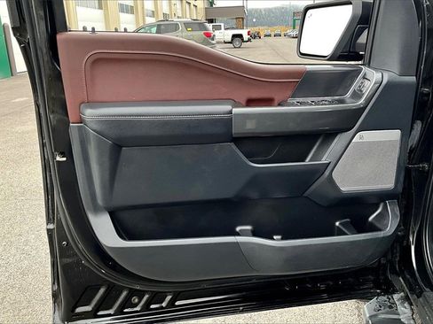 Used 2023 Ford F150 Lariat w/ FX4 Off-Road Package image 24