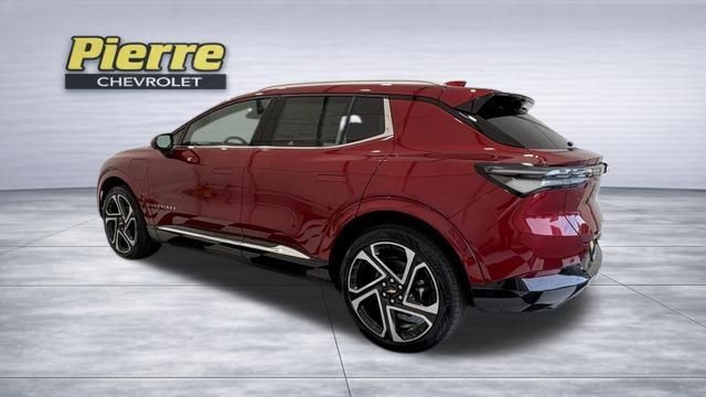 New 2026 Chevrolet Equinox EV LT w/ Convenience Package II AWD/4WD image 2