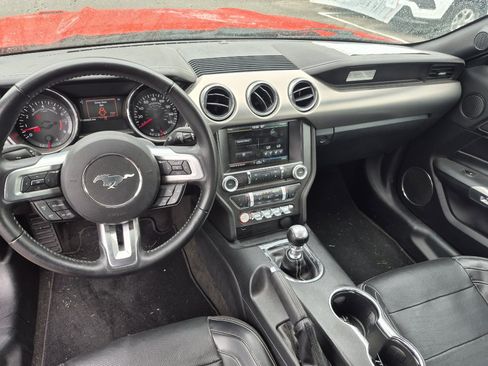 Used 2015 Ford Mustang GT Premium w/ Equipment Group 401A RWD image 5