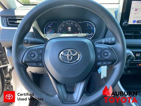 Certified 2025 Toyota RAV4 LE AWD/4WD image 35