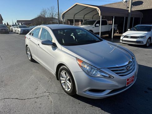 Used 2011 Hyundai Sonata GLS w/ Popular Equipment Pkg 2 image 2