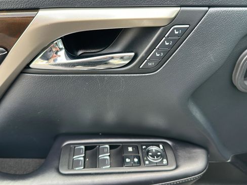 Used 2019 Lexus RX 450h AWD w/ Navigation Package image 12