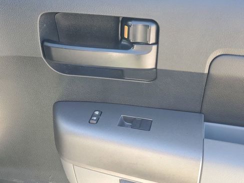 Used 2012 Toyota Tundra 2WD Double Cab image 45