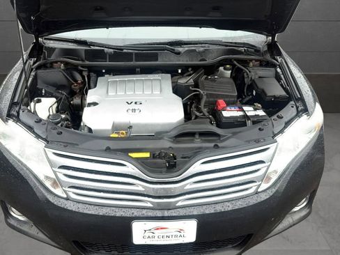 Used 2011 Toyota Venza AWD w/ Comfort Pkg image 22