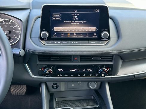 New 2026 Nissan Rogue SV AWD/4WD image 3