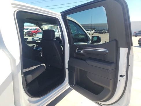 New 2026 Chevrolet Silverado 1500 LTZ w/ Z71 Off-Road Package AWD/4WD image 25