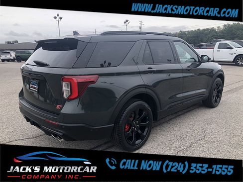 Used 2023 Ford Explorer ST w/ Technology Package image 6