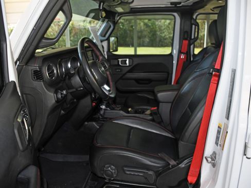 Used 2020 Jeep Wrangler Unlimited Rubicon w/ Quick Order Package 28Y Recon image 7