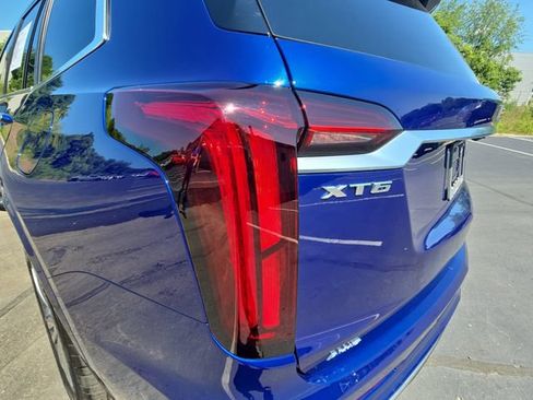 Used 2025 Cadillac XT6 Premium Luxury w/ Platinum Package AWD/4WD image 40