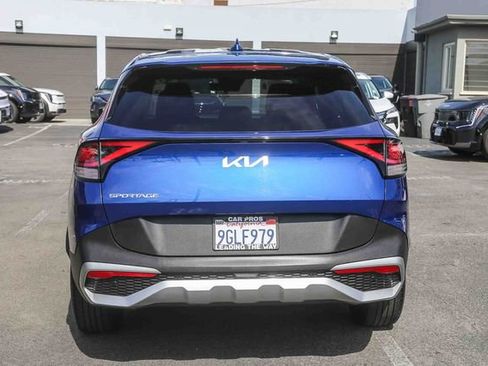 Used 2023 Kia Sportage EX FWD image 9