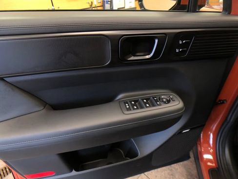 Used 2025 Hyundai Santa Fe Calligraphy AWD/4WD image 12