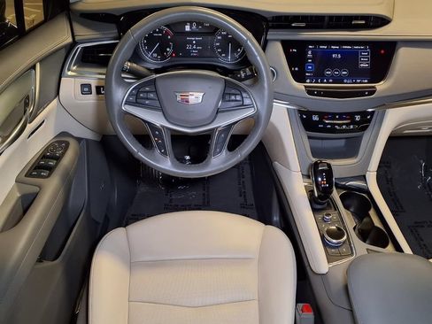 Certified 2023 Cadillac XT5 Premium Luxury FWD image 16
