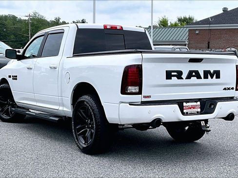 Used 2018 RAM 1500 Sport w/ Convenience Group AWD/4WD image 9