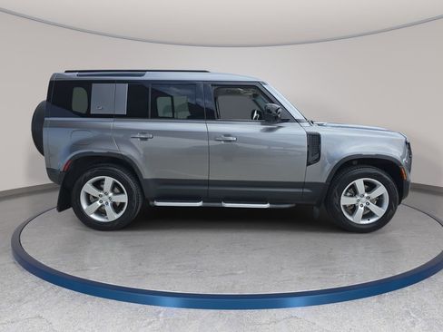 Used 2023 Land Rover Defender 110 S AWD/4WD image 5
