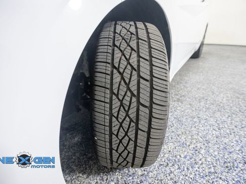 Used 2024 Hyundai Elantra SEL w/ Convenience Package FWD image 47
