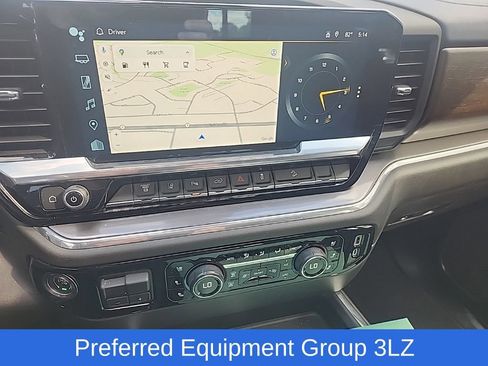 Used 2024 Chevrolet Silverado 2500 High Country w/ High Country Premium Package AWD/4WD image 18