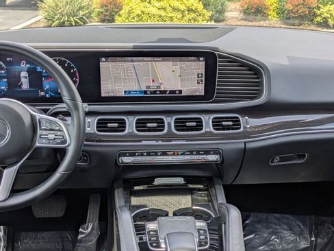 Used 2020 Mercedes-Benz GLE 350 4MATIC w/ Premium Package image 15