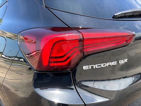 Used 2025 Buick Encore GX Sport Touring FWD image 30