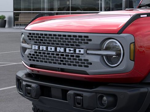 New 2025 Ford Bronco Badlands w/ Sasquatch Package image 44