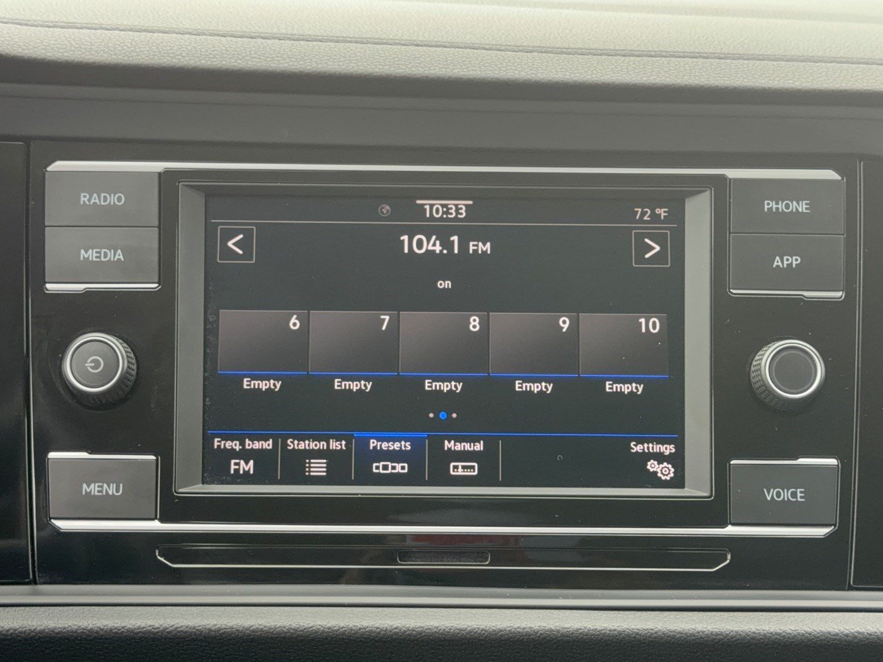 Certified 2024 Volkswagen Jetta S FWD image 23