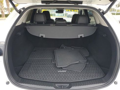 Certified 2024 MAZDA CX-5 AWD 2.5 S w/ Premium Plus Pkg image 8