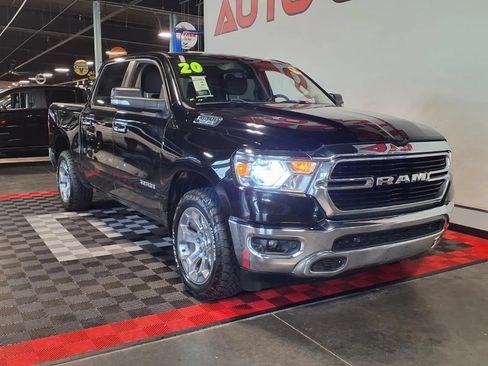 Used 2020 RAM 1500 Big Horn AWD/4WD image 2