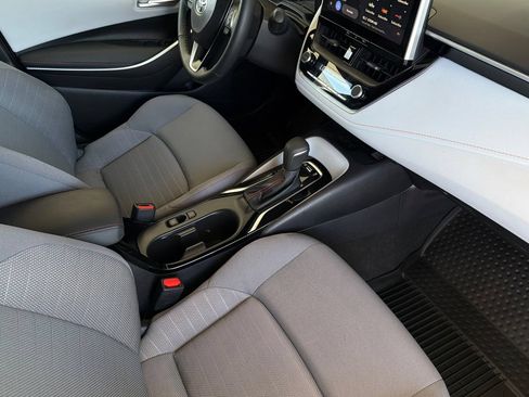 Used 2025 Toyota Corolla FX w/ Convenience Package FWD image 17