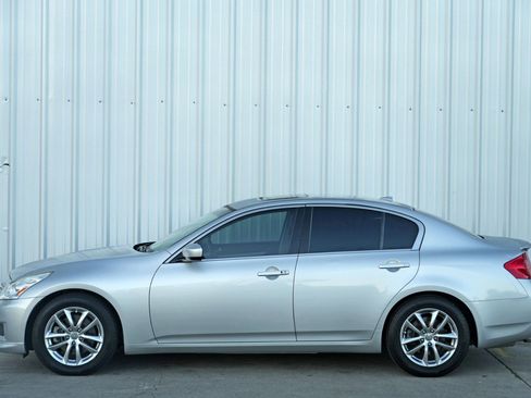 Used 2009 INFINITI G37 Journey w/ Premium Pkg image 48