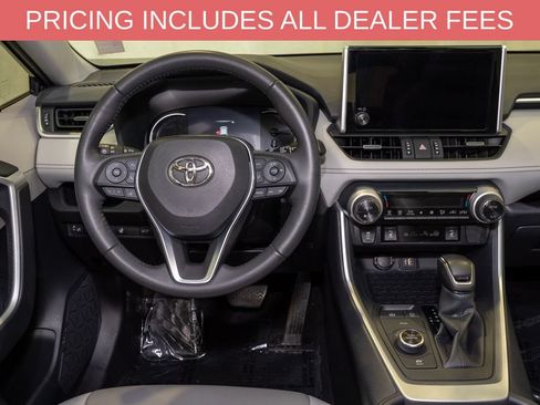Certified 2024 Toyota RAV4 XLE Premium AWD/4WD image 7