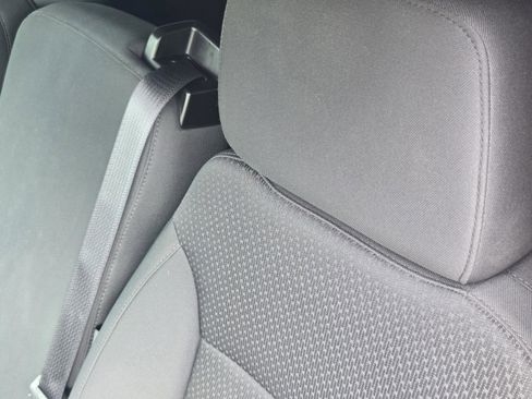 Used 2023 Chevrolet Silverado 2500 Custom w/ Custom Value Package image 22