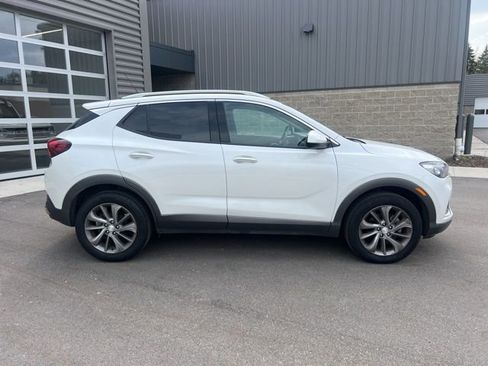 Used 2021 Buick Encore GX Essence w/ Experience Buick Package AWD/4WD image 5
