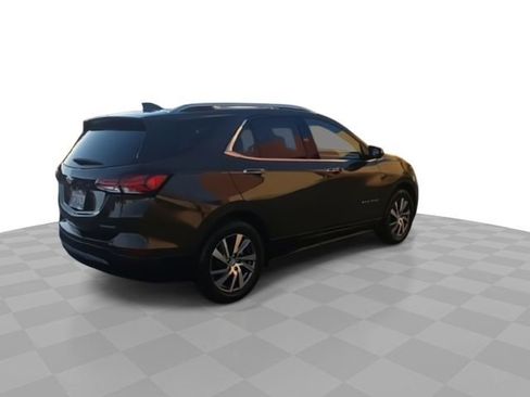 Used 2023 Chevrolet Equinox Premier image 8