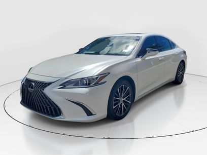 Used 2024 Lexus ES 350 w/ Premium Package