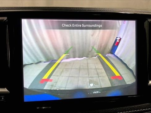 Used 2025 Chrysler Pacifica Limited FWD image 20