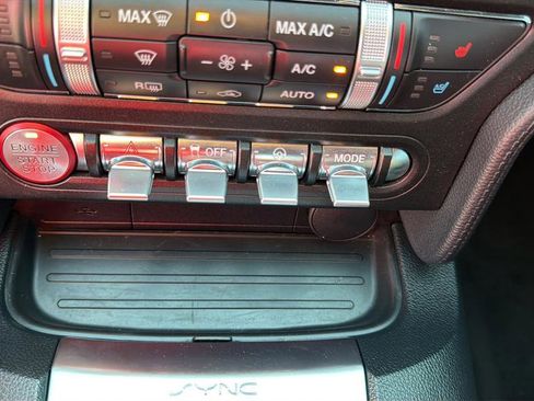 Used 2018 Ford Mustang GT Premium image 28