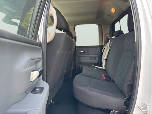 Used 2019 RAM 1500 Classic Warlock image 15