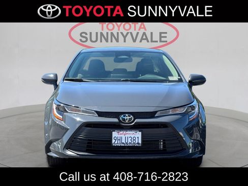 Used 2023 Toyota Corolla LE w/ LE Convenience Package FWD image 12